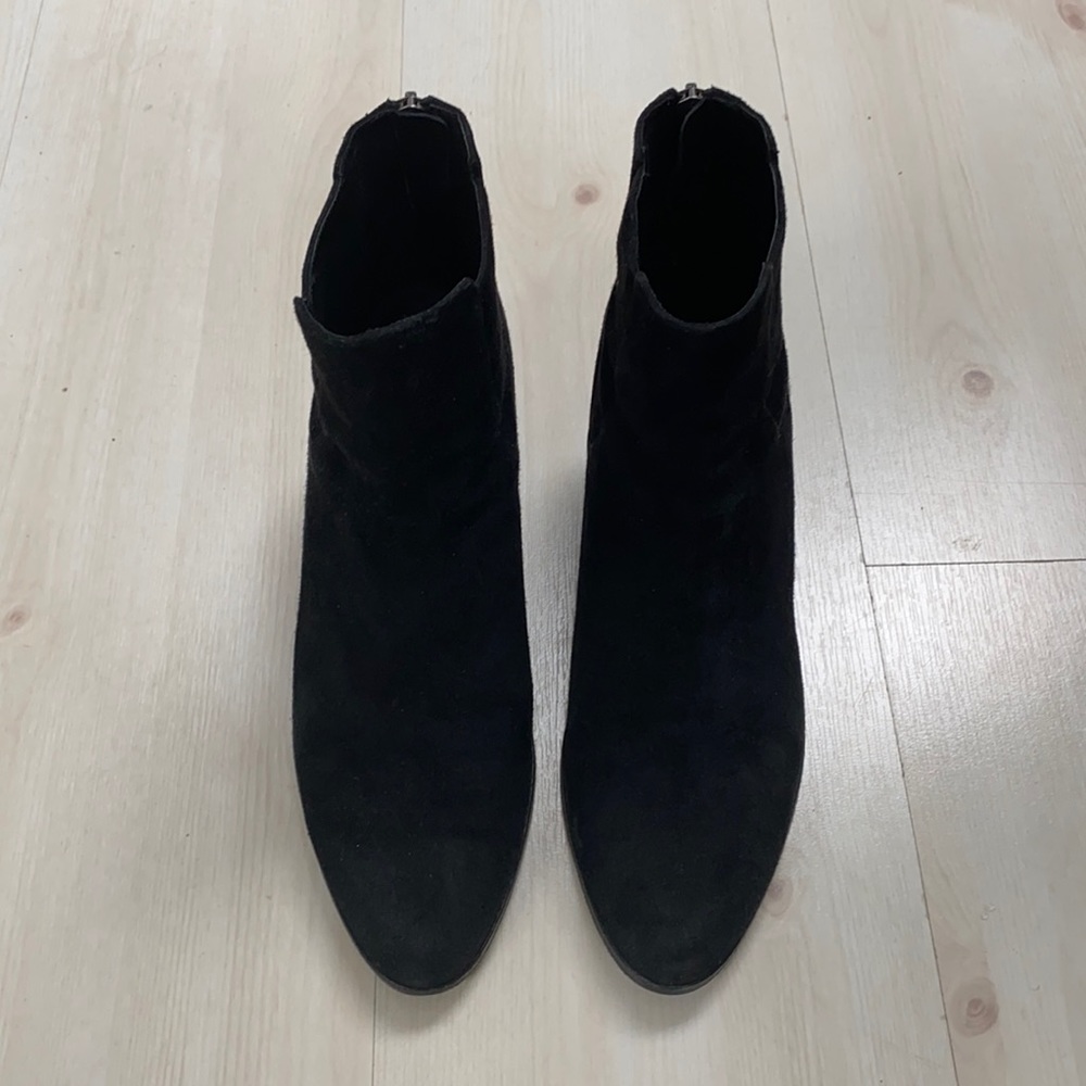 Eileen Fisher Peer-Su Bootie in Black Suede size 10M